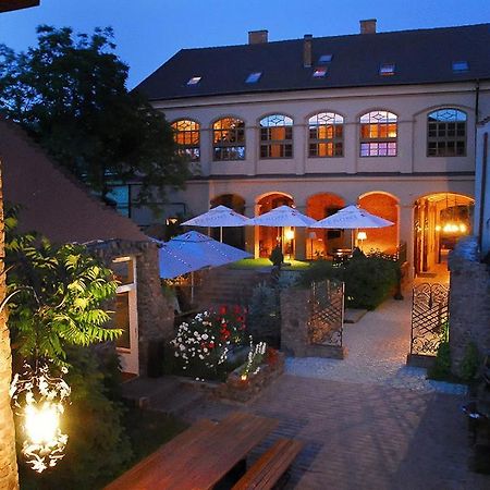 Hotel Poesis Satu Mare Ngoại thất bức ảnh