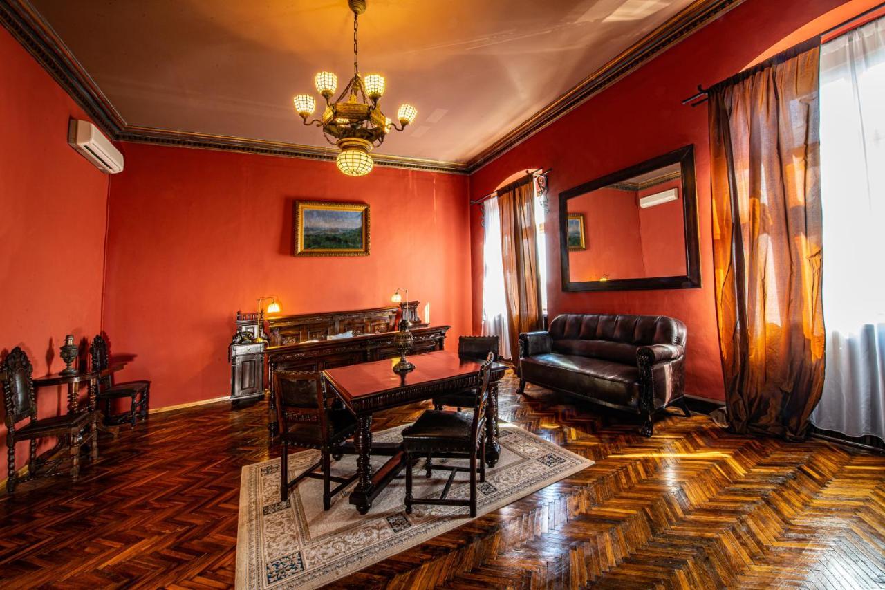 Hotel Poesis Satu Mare Ngoại thất bức ảnh