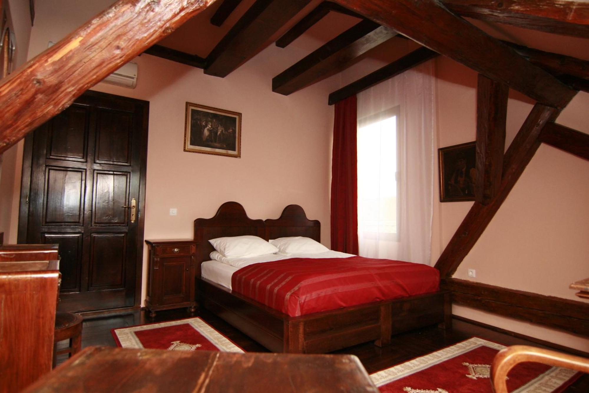 Hotel Poesis Satu Mare Ngoại thất bức ảnh