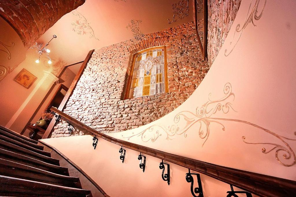 Hotel Poesis Satu Mare Ngoại thất bức ảnh