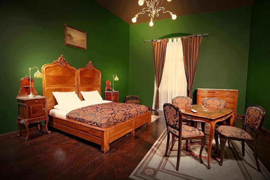 Hotel Poesis Satu Mare Ngoại thất bức ảnh